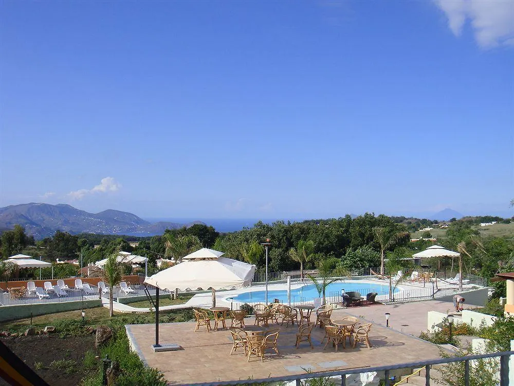 Residence Mimì Vulcano  Aparthotel